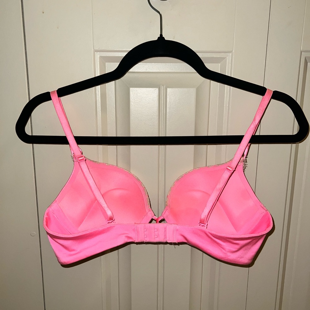 Bombshell Push-Up Bra by Victoria’s Secret, 34B - Picture 4 of 7